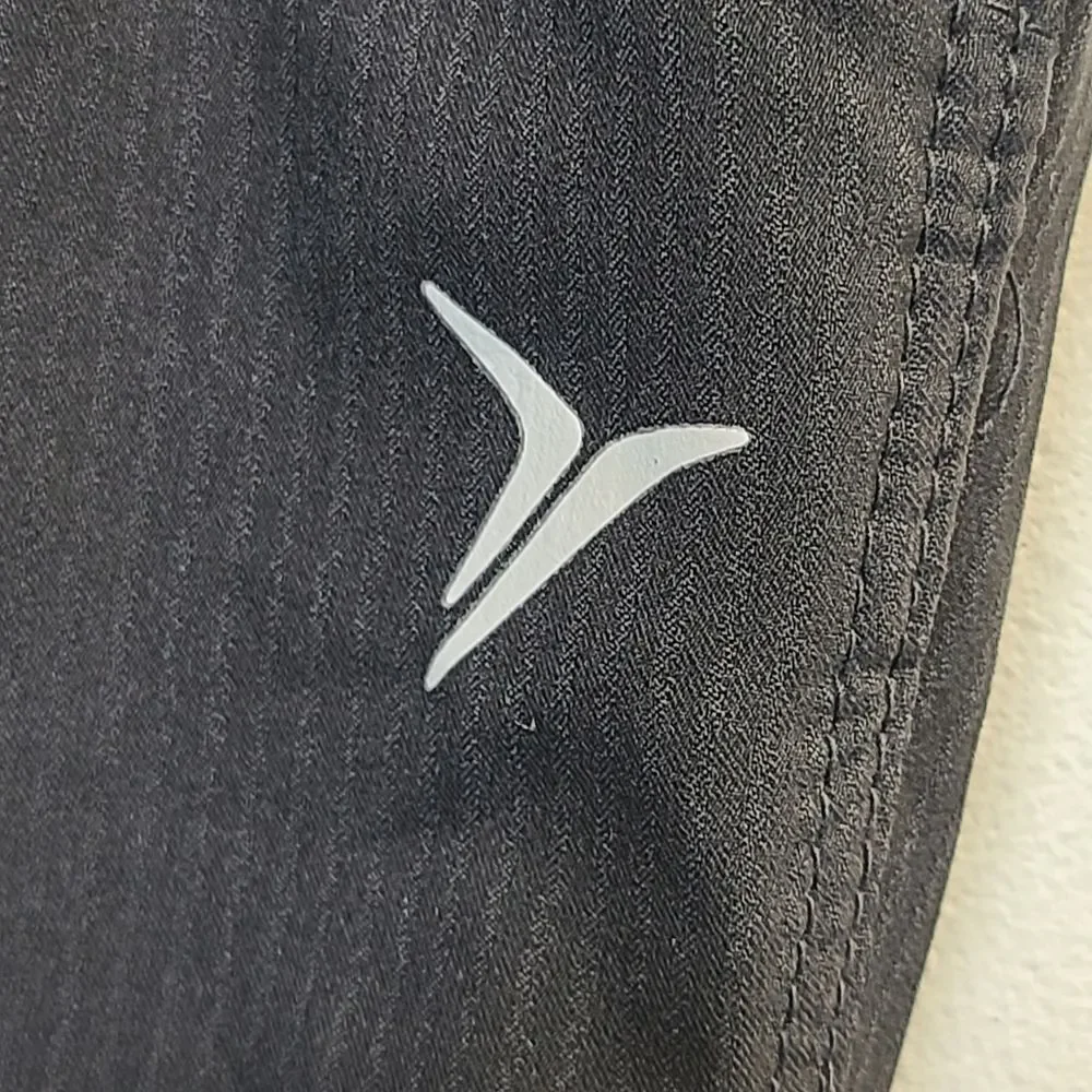 Old Navy Active Black Athletic Dry-Wicking Cropped Jogger Pants Youth XL (14)